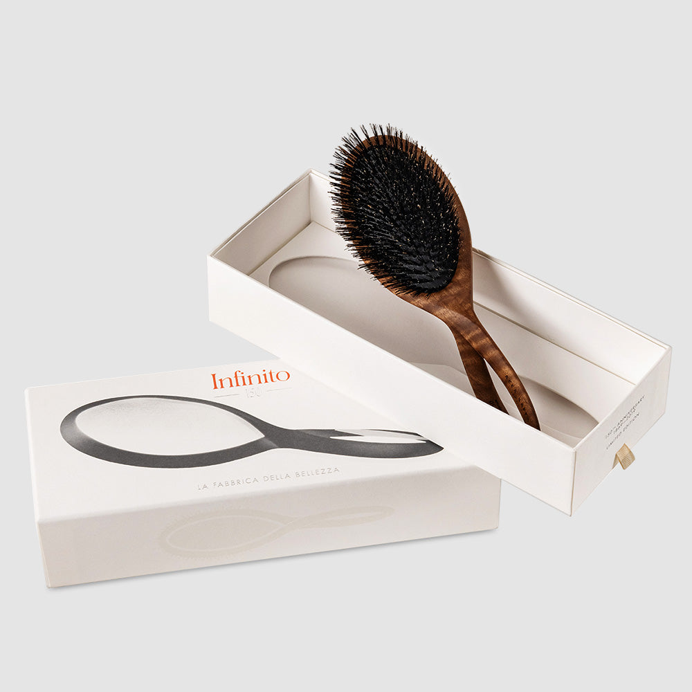 Infinity 150 limited edition hair brush from Acca Kappa